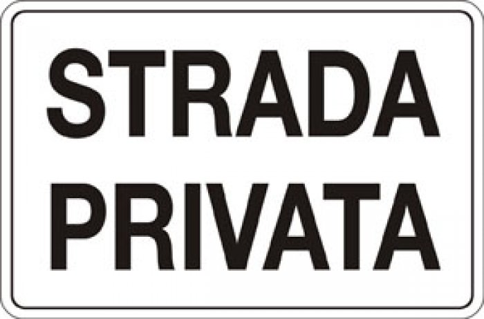 STRADA PRIVATA (1938)