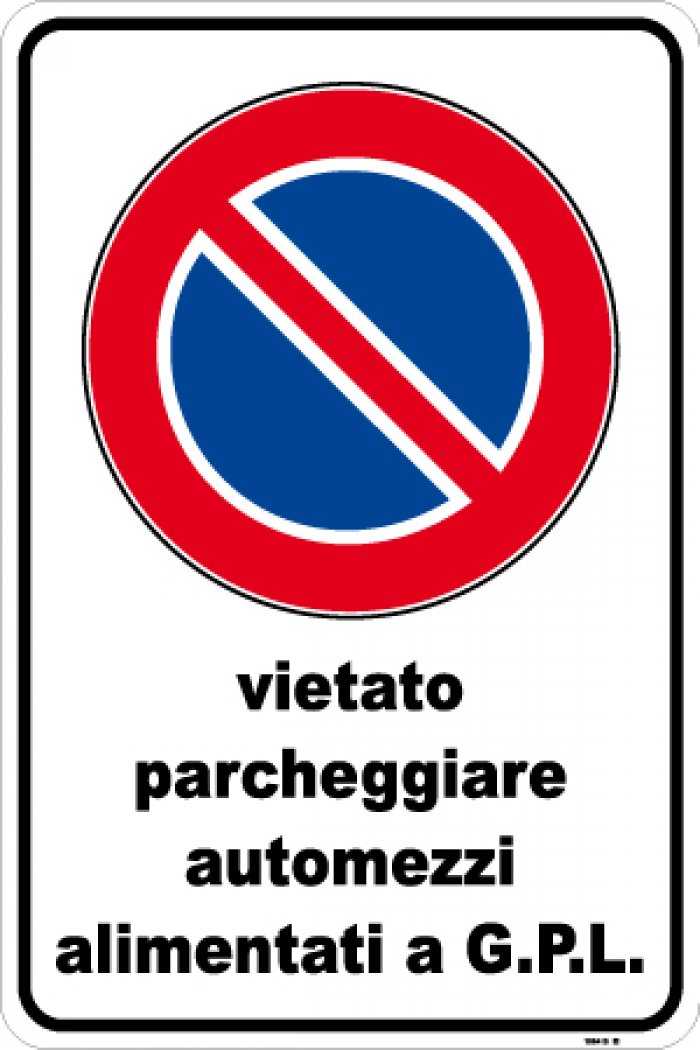 VIETATO PARCHEGGIARE AUTOMEZZI ALIMENTATI A GPL (1964)