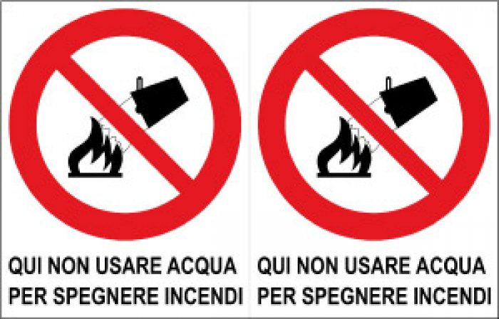 FOGLIO DISTRIBUTORE FORMATO MM 250X160 DA 2 ETICHETTE QUI NON USARE ACQUA PER SP INC (P0112370)