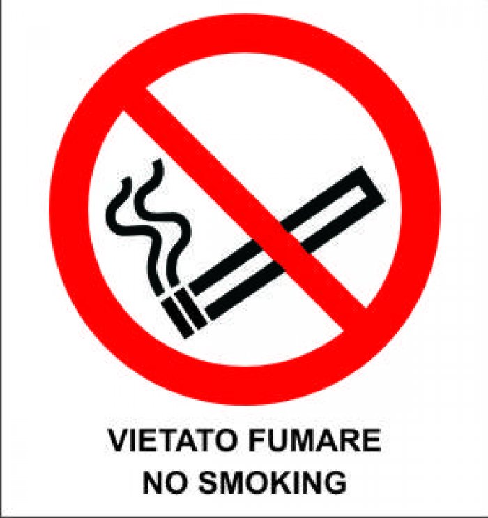 Cartello pubblico vietato fumare immagini e fotografie stock ad alta