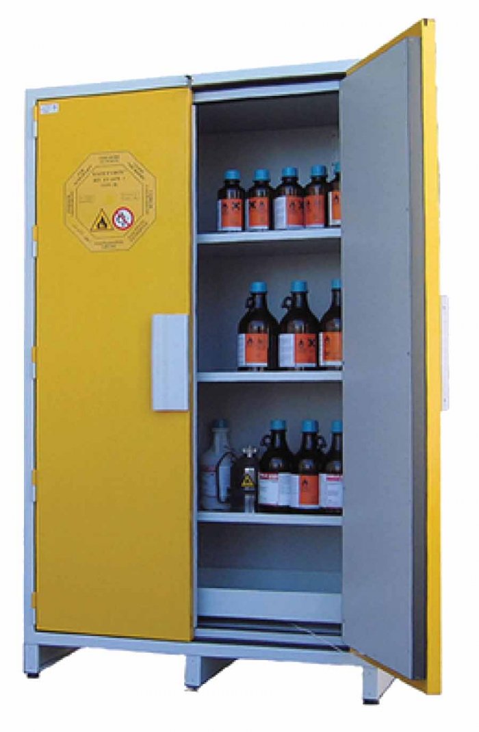 ARMADIO PER LIQUIDI INFIAMMABILI CON 2 ANTE CIECHE + 3 RIPIANI + VASCA DI FONDO ALTA RESISTENZA AL FUOCO (10104)