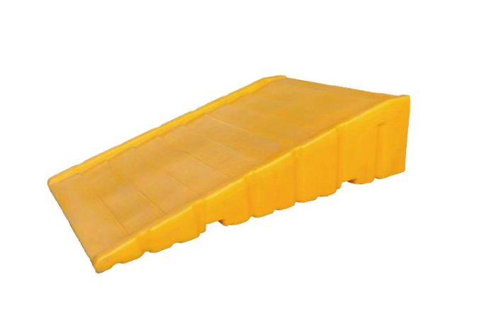 RAMPA PER PIATTAFORMA DI CONTENIMENTO IN POLIETILENE dim. 1200 x 800 x h150 mm