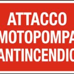 Cartello in alluminio formato mm 230x230 attacco motopompa antincendio (1339b)