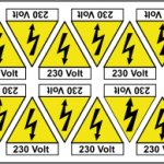 Foglio Distributore Formato Mm 140x90 Da 12 Et Pittogramma Folgore+230 Volt