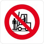 PITTOGRAMMA VIETATO TRASPORTARE PERSONE  (539)