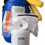 Kit in fusto di pronto intervento per sversamenti di acido solforico degli accumulatori