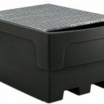 VASCHE DI CONTENIMENTO IN PE PER 1 IBC CON RICETTACOLO Versioni senza griglia, con griglia in acciaio e con griglia in PE
